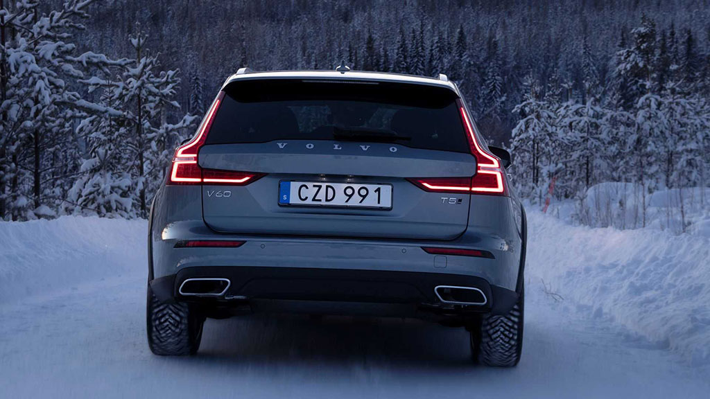 给你一个不买奔驰的理由,沃尔沃v60算不算suv