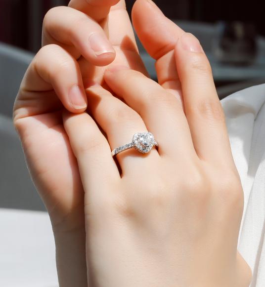 钻戒刻pt950y是什么意思,pt950两颗多换au750补差价1300