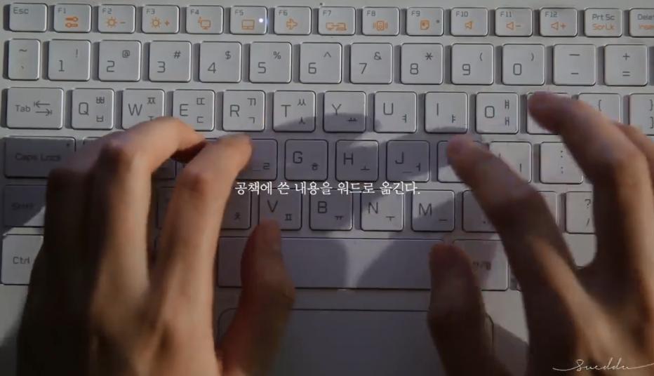 小姐姐分享自拍的“羞羞”日常，引百万人围观