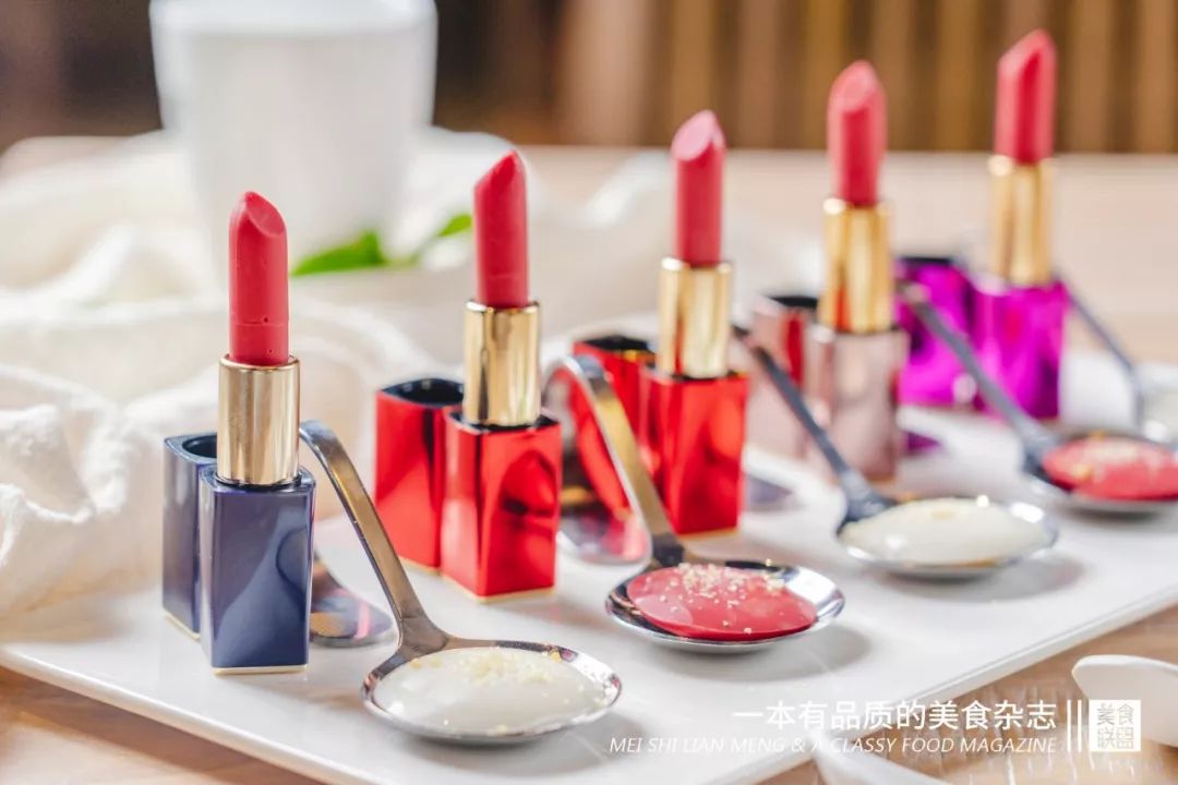 凌晨5点从尼罗河空运到昆明的小龙吓店,居然在卖ysl口红,只要28