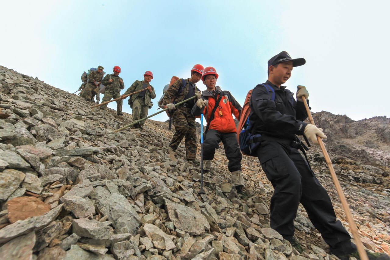 从高山之巅到深海之渊,流石滩徒步攻略