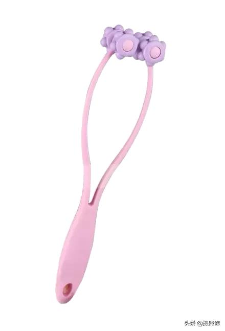 侧脸拍照好看的秘诀,侧脸不好看拍照技巧与角度