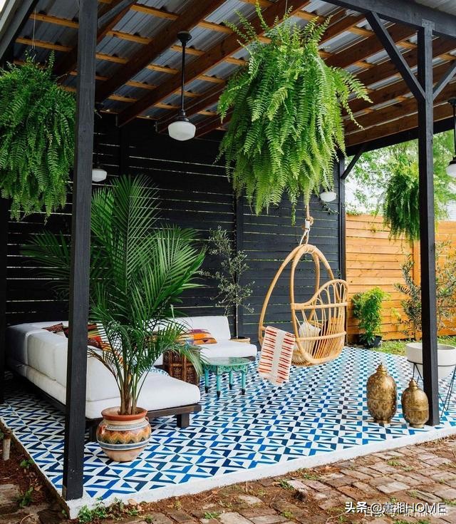 房间改造有双人两层床,家里的小床改造成现代小别墅