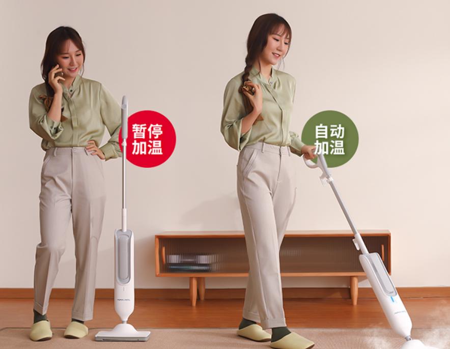 “变态”的日本人居然用140°蒸汽拖地，蒸死细菌和螨虫，真香