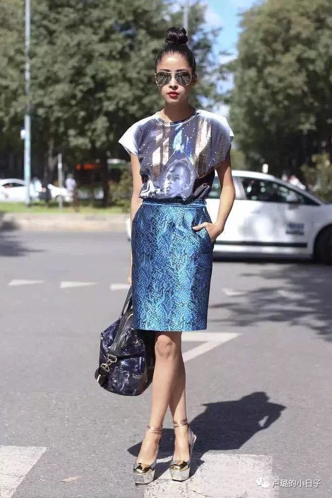 显高显瘦百搭，中年女人的少女感，是这样穿出来的