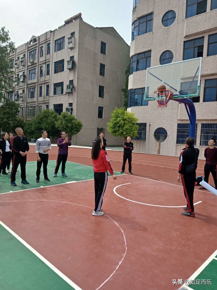 我运动我快乐---随县新街镇第二小学举办趣味运动会