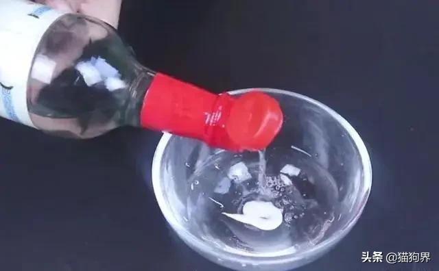 不锈钢锅生锈烧黑了怎么清洗,不锈钢锅用前怎么处理才不生锈