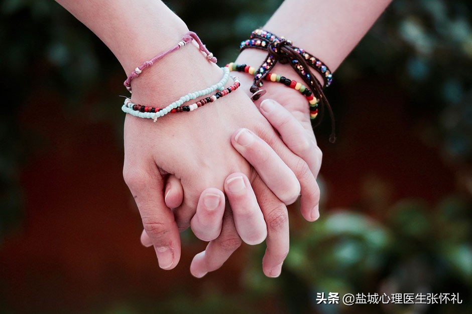 当抑郁症患者失落难过时怎样开导,怎么正确的劝解抑郁症患者