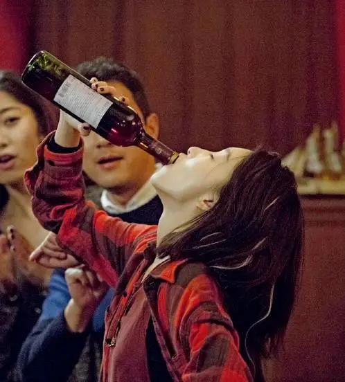 周冬雨金像奖影后,周冬雨成为金像奖影后