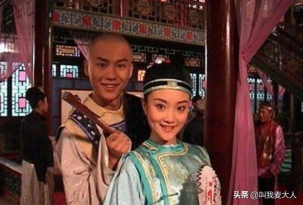 李小璐从影后沦为网红,李小璐从清纯到网红