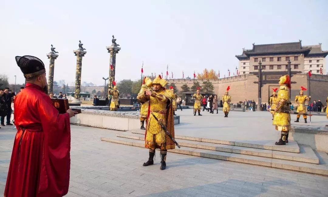 金甲战士惊人的秘密,金甲武士的秘密是什么