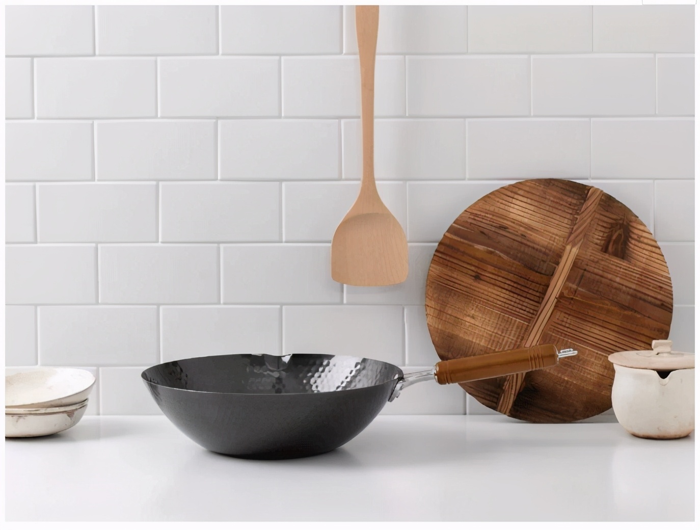 纯手工热锻铁锅,日本高纯度铁锅和精钢区别