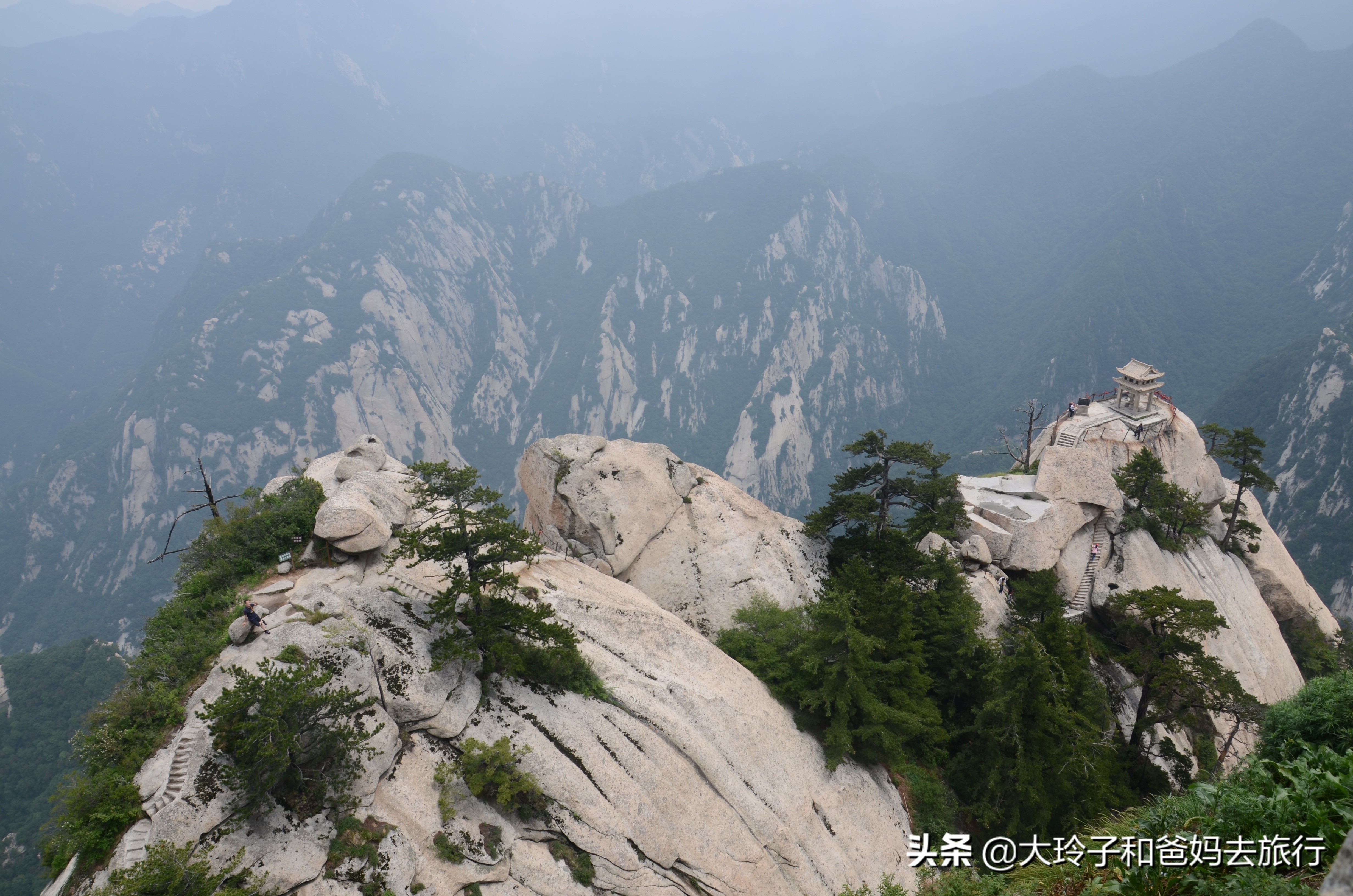 爬华山不坐索道爬几个小时,去华山是徒步登山好还是坐缆车好