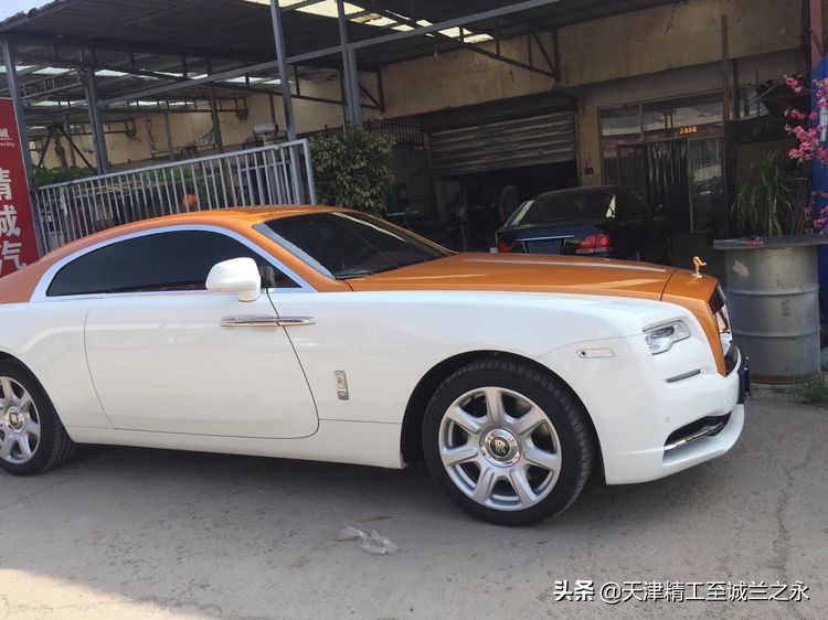 化州7哥翻新12代皇冠多少钱,11年丰田皇冠内饰翻新