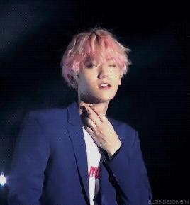 男生永远不懂我的难过,男生永远不懂女生之间的友情