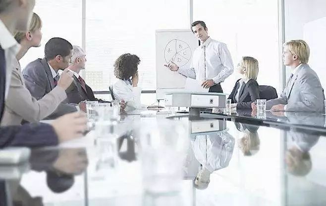 耿向顺：我曾学了半年的成*学功**，偶像是陈安之