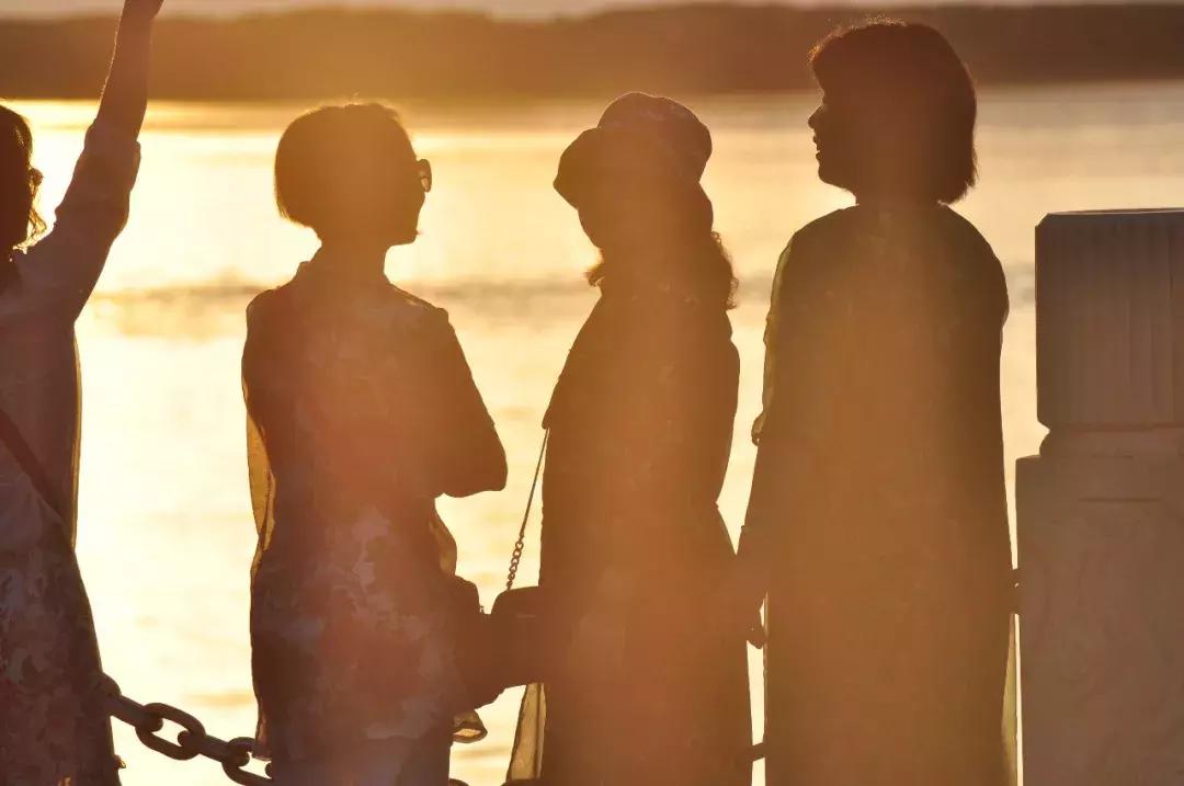 一帮闺蜜自驾游,环中俄边境自驾之旅