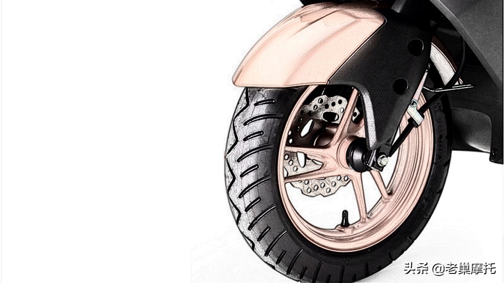 雅马哈巡鹰125和本田nx125哪个好,雅马哈摩托车巡鹰125图片