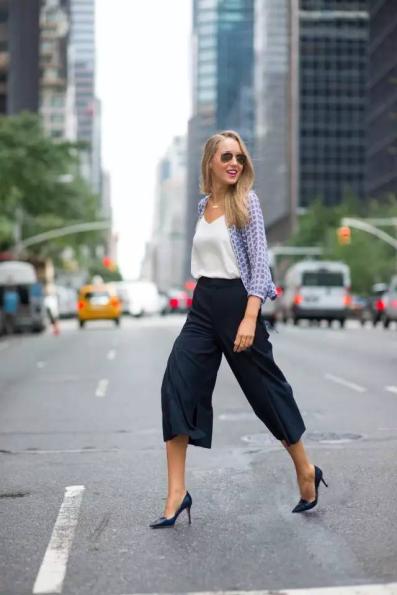 梨形身材胯大腿粗适合的裤子,梨形身材穿搭腿粗胯宽屁股大