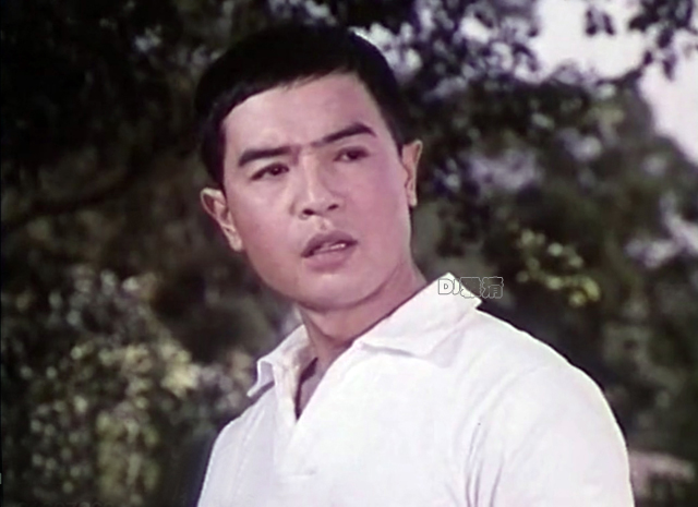 罕见老照片80年代男星,80岁老戏骨全部照片