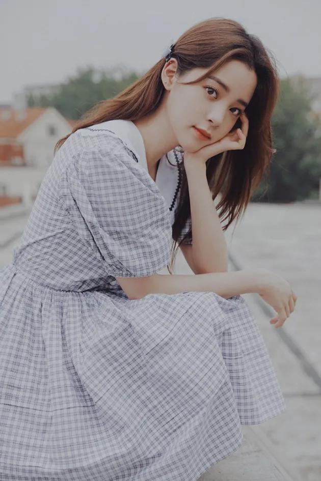 女高中生颜值天花板校服,2019最漂亮的校服校花