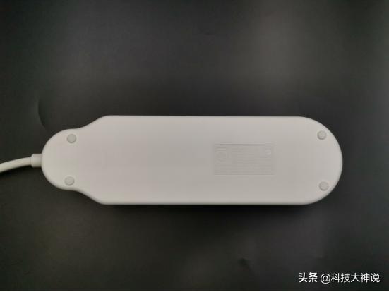 飞利浦彩云智能wifi排插,飞利浦黑色usb排插评测