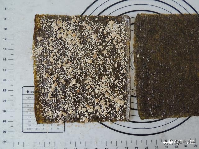教你做网红零食海苔夹心脆，酥脆好吃不粘牙，酱汁的做法是关键