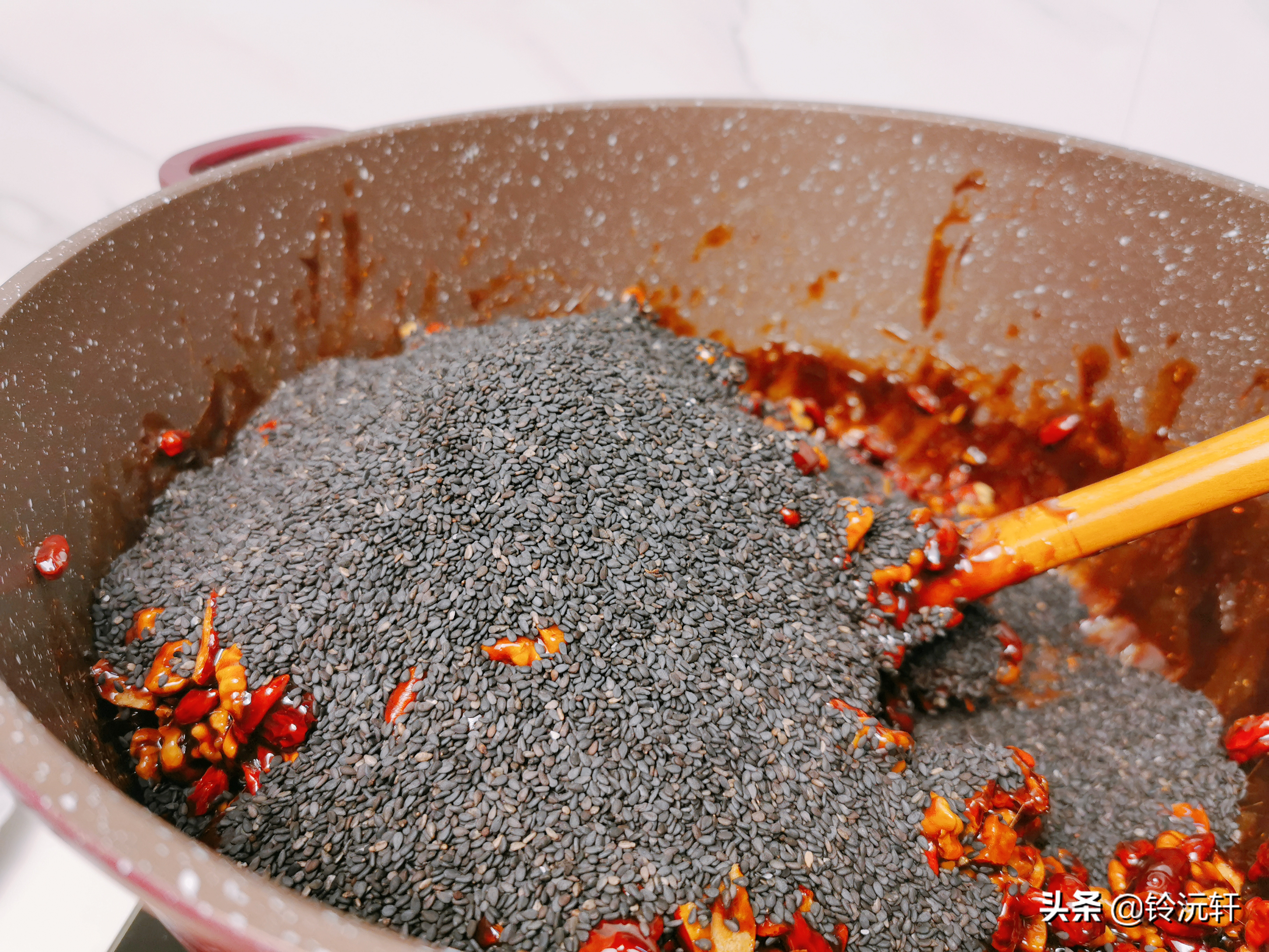 吃阿胶糕的禁忌注意事项,食用阿胶注意事项及禁忌