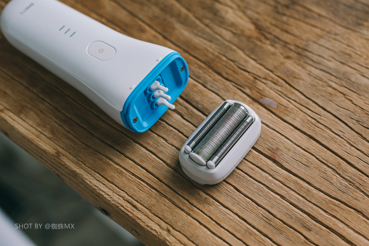 给父亲的须眉电动剃须刀，居然找到了“割韭菜”的感觉，米粉泪奔