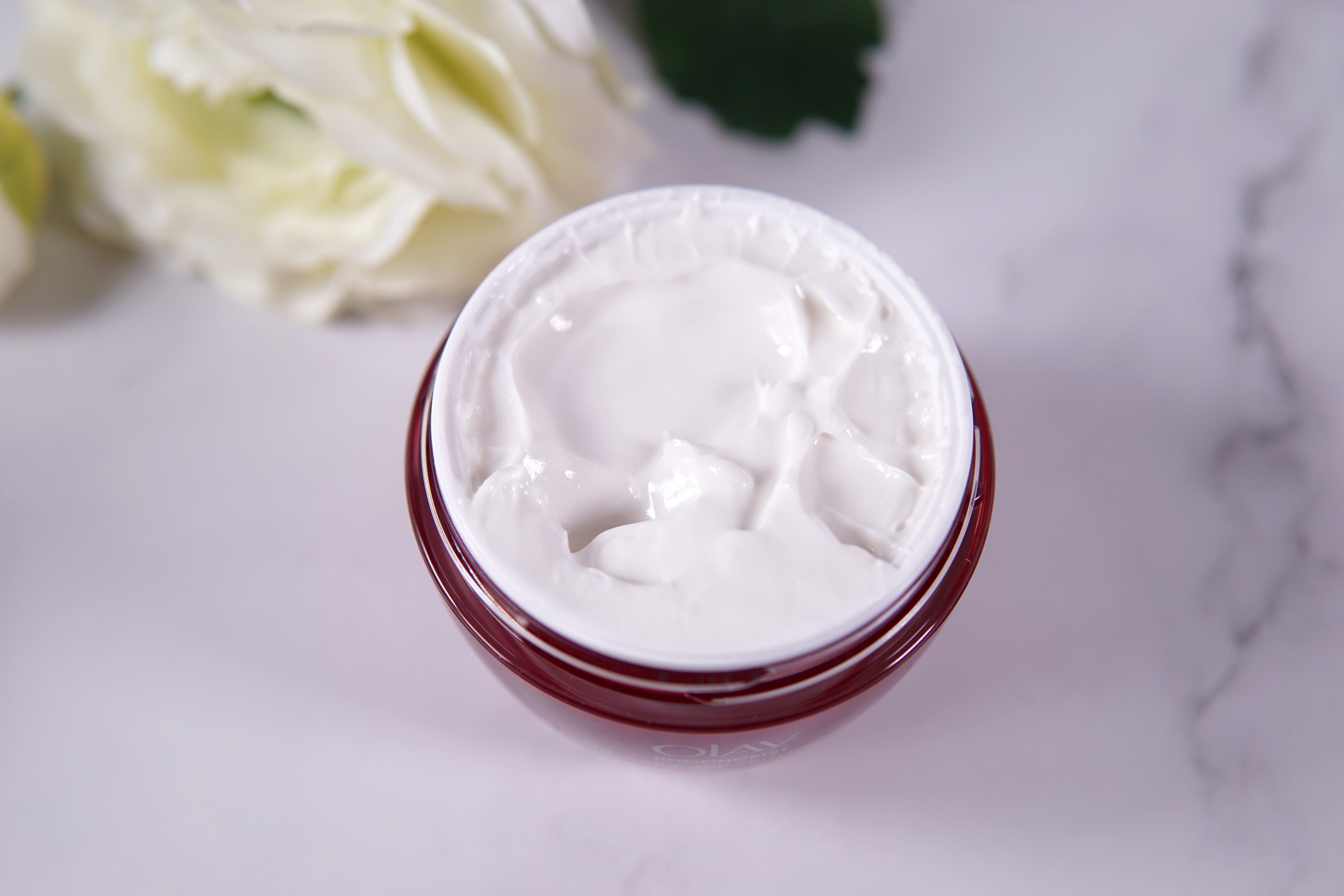 olay大红瓶面霜和空气霜区别,olay大红瓶不同版本怎么选