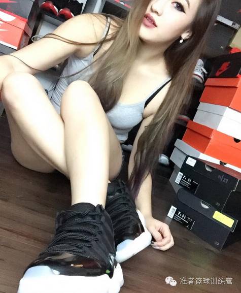 看多了细腿AJgirl，其实这样丰乳肥臀的AJ人妻最为致命