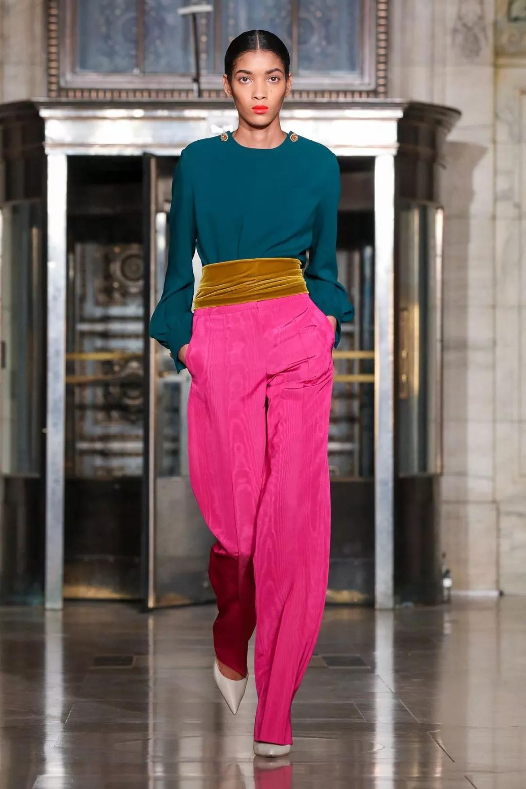 等疫情过后穿上漂亮的衣服,等疫情过后去赏花