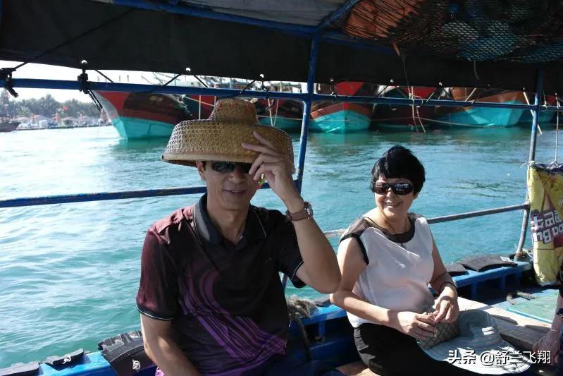 海南南湾猴岛上的猴子,海南著名的南湾猴岛在哪里