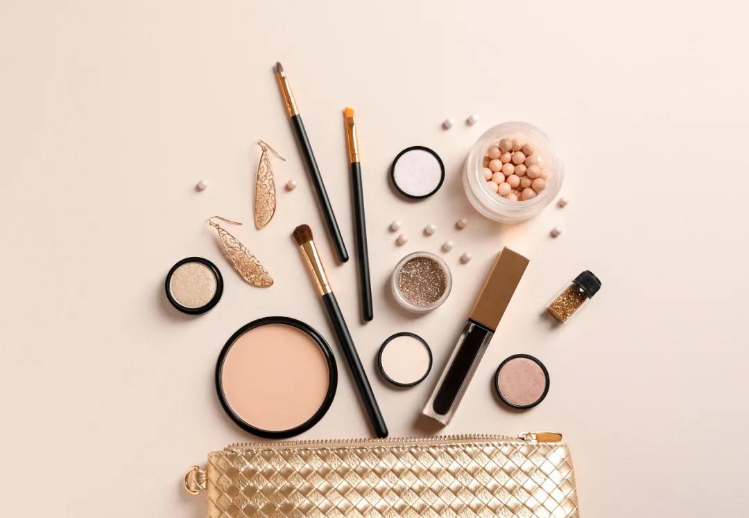 细思极恐的暗物质,哪些化妆品易含重金属或有毒