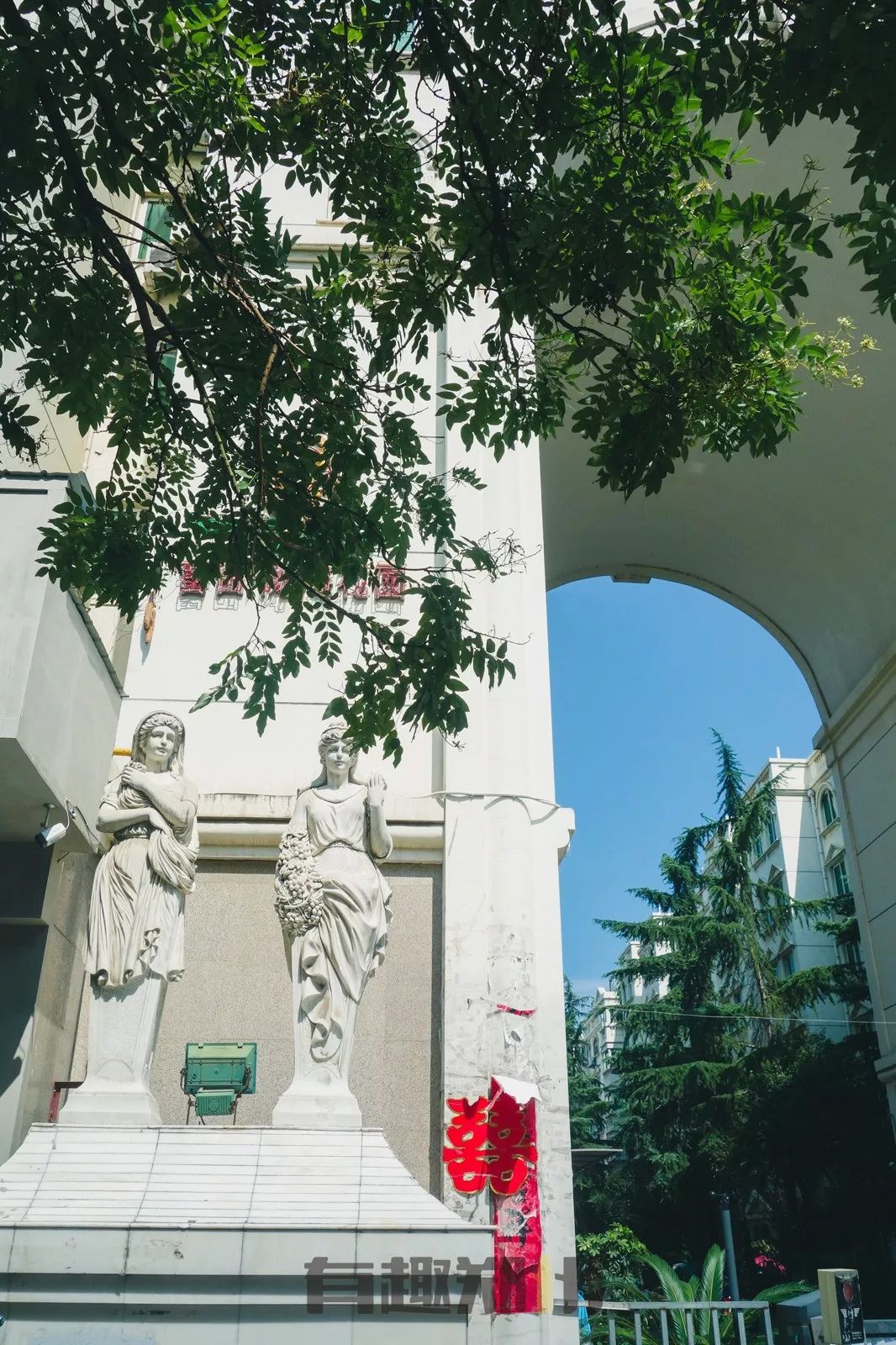 吃不完的饭逛不完的街,吃不完的美食走不完的小巷