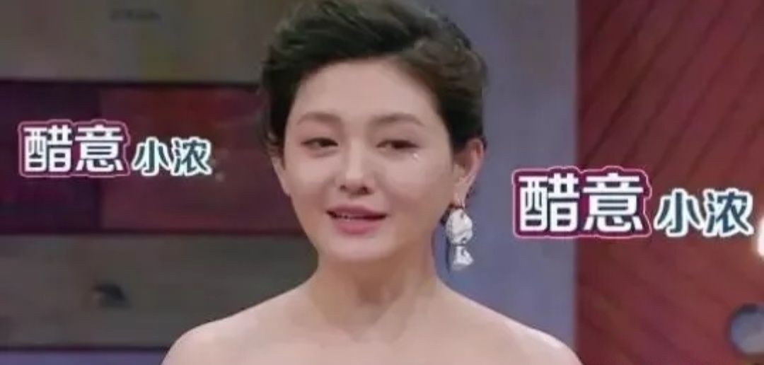 秦昊带米粒伊能静去餐厅,秦昊带女儿米粒伊能静演出