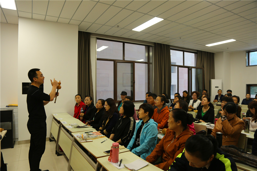 刘亮葫芦丝演奏视频,葫芦丝秦之韵刘亮老师教学