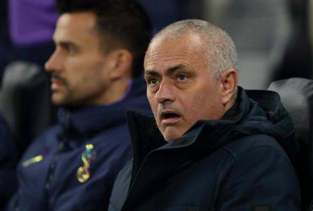 三中卫体系缺陷,三中卫体系为什么难踢