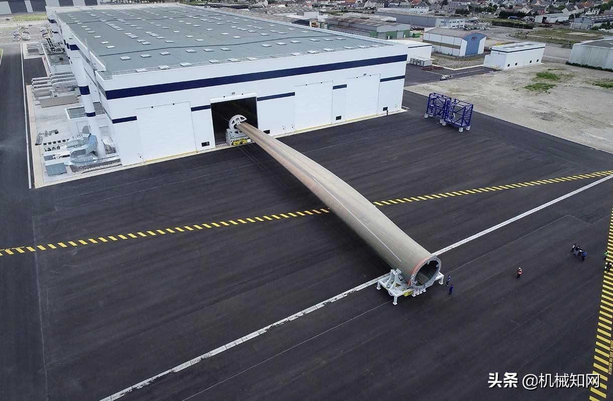 全球最大垂直轴风力发电机,国内最长风力发电机叶片