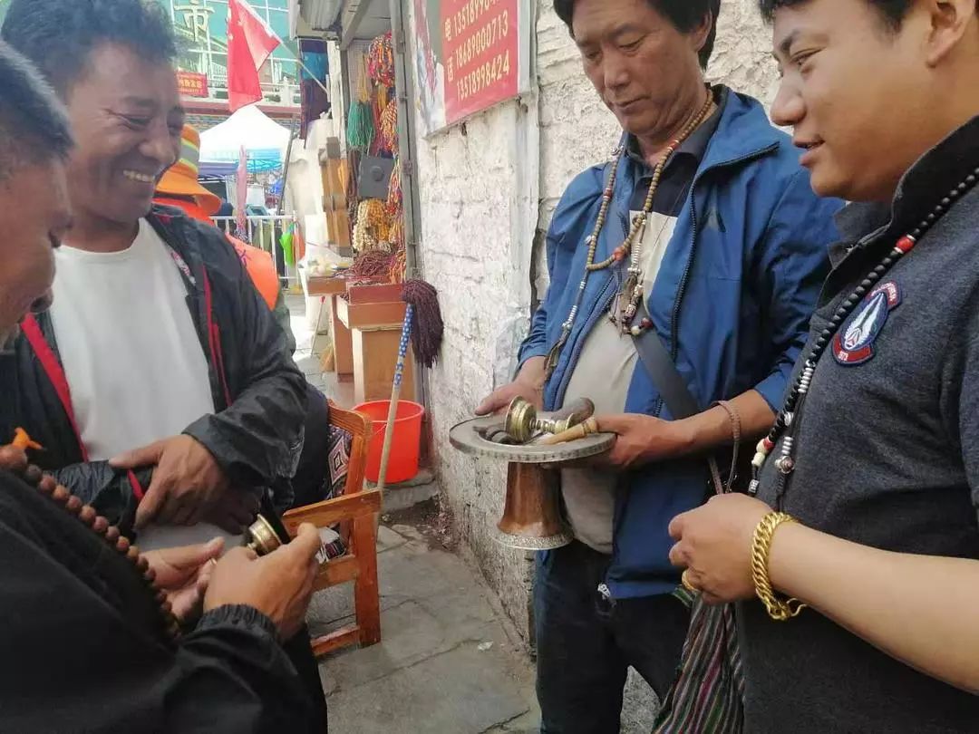 西藏河里的串能捡吗,西藏路边的珠子能捡吗