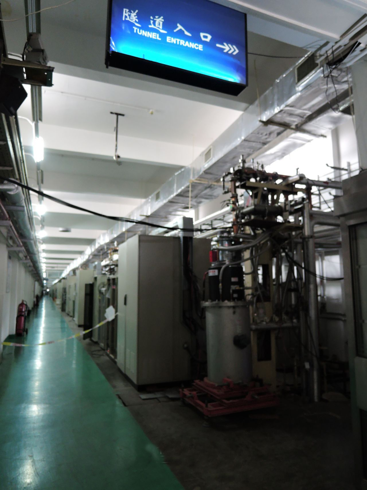 中国有大型电子对撞机吗,中国超级正负离子对撞机