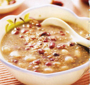 月子里喝什么粥下奶,月子粥各种做法