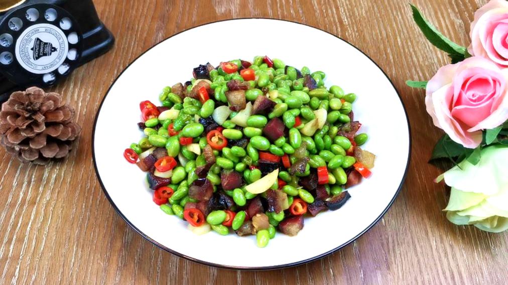 毛豆怎么炒好吃又简单的做法,毛豆米和什么菜炒在一起最好吃