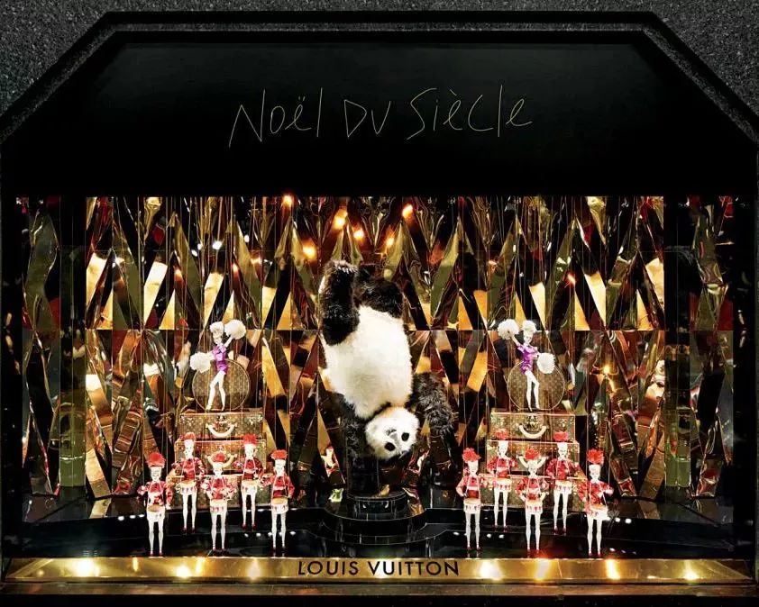 哦！卖！嘎！如果服装店都这样设计，这个世界还能有淘宝？