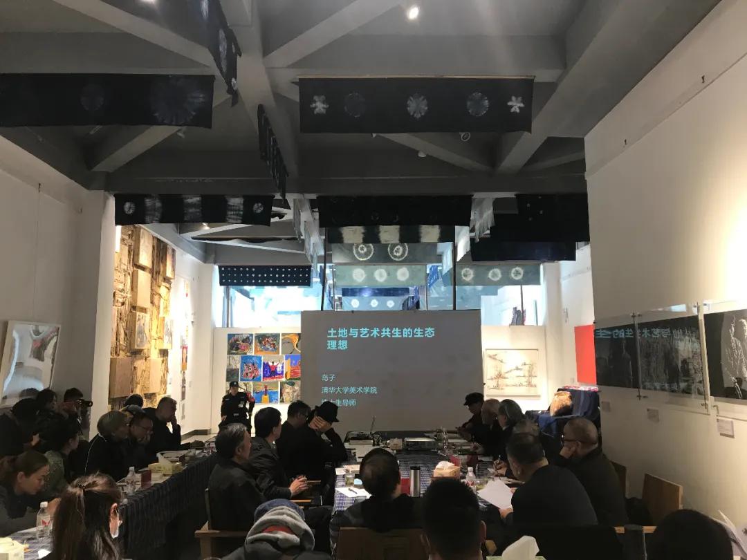 娲睙鑹烘湳璁哄潧,娲睙鏍囧織璁捐