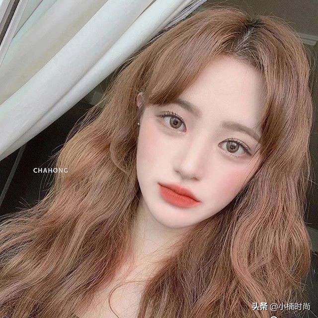 2023流行发色韩系,米色奶棕色的发色推荐