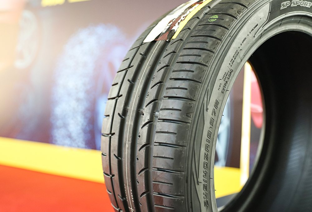 邓禄普sportmaxx轮胎怎么样,邓禄普spmaxx050轮胎如何