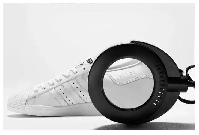 成本300的鞋子,prada系列鞋子