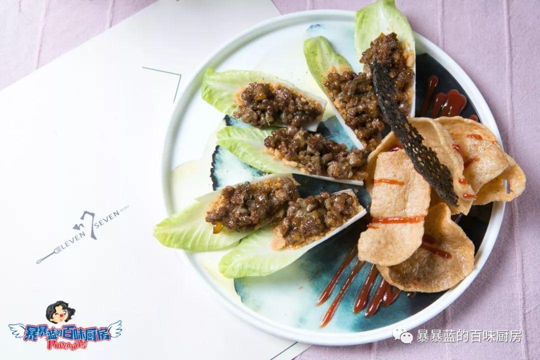 来这家店你真没办法好好吃饭，每道菜都堪比艺术品，好吃到光盘