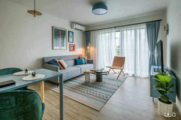 人字木地板装修效果图,石塑木地板装修效果图